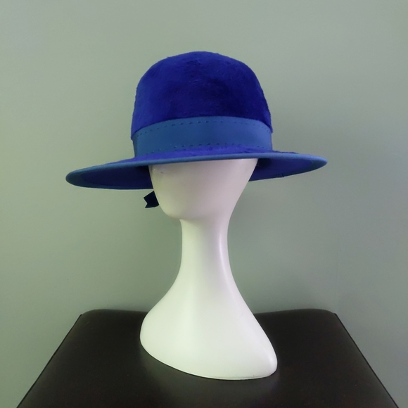 Vintage 1960s Empress Royal Blue Mod Fuzzy Fur Felt Wide Brim Floppy Hat - Picture 6 of 9